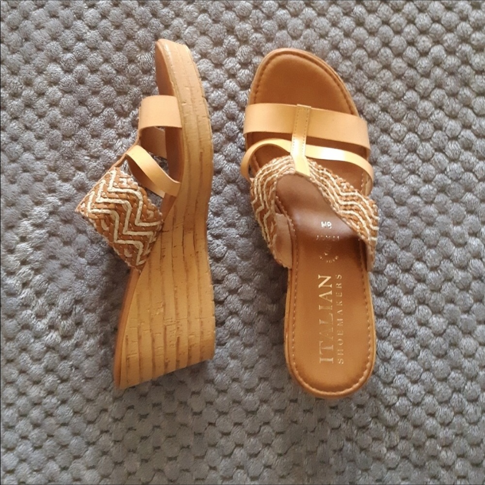 SOLD 🌹🌹Italian Shoemakers Beautiful!